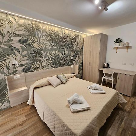 Hotel Zaffiro'S House à Cefalù Extérieur photo
